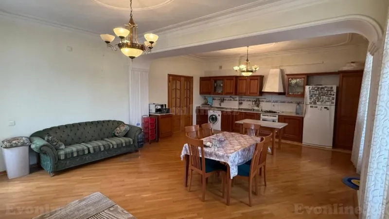 Satılır 4 otaqlı Mənzil Yeni tikili 160 m² Gənclik m. - şəkil 4