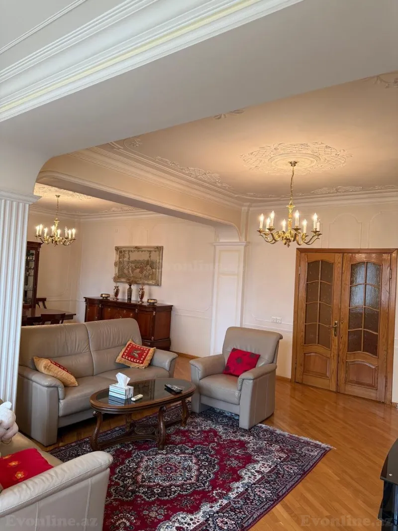 Satılır 4 otaqlı Mənzil Yeni tikili 160 m² Gənclik m. - şəkil 11