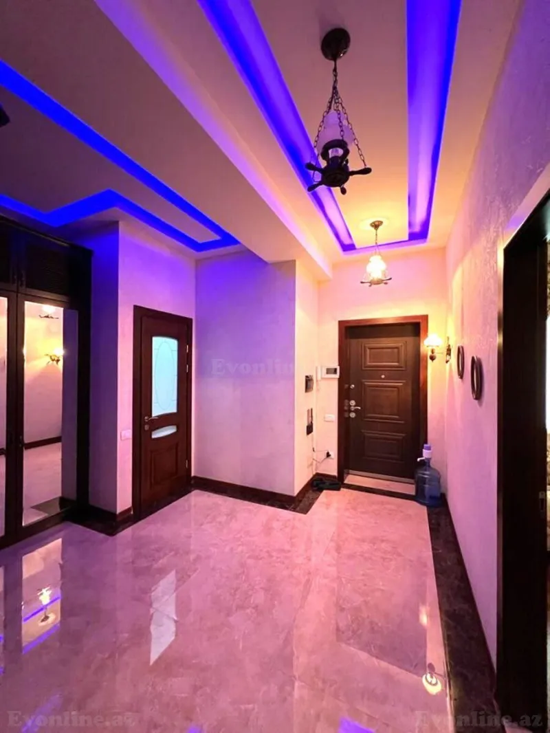 Satılır 2 otaqlı Mənzil Yeni tikili 120 m² Nəsimi r. - şəkil 5