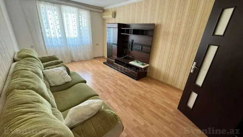 Satılır 3 otaqlı Mənzil Köhnə tikili 75 m² Elmlər Akademiyası m. - şəkil 2