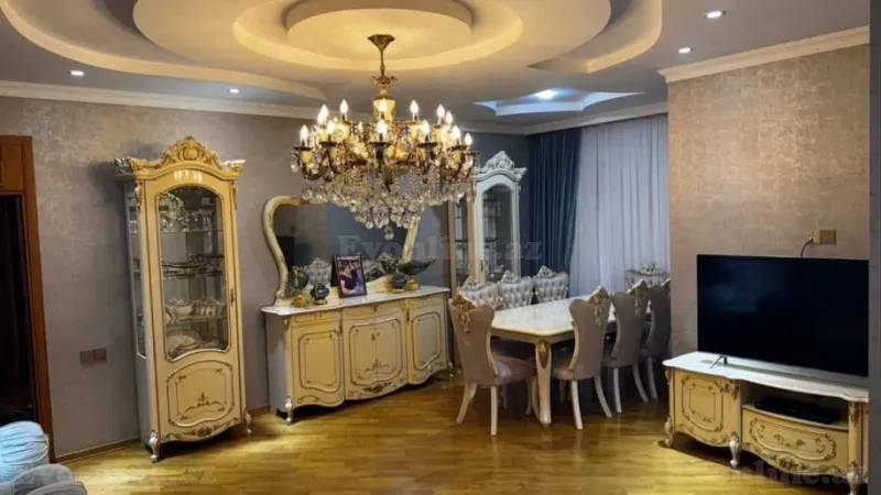 Satılır 4 otaqlı Mənzil Yeni tikili 140 m² Yasamal