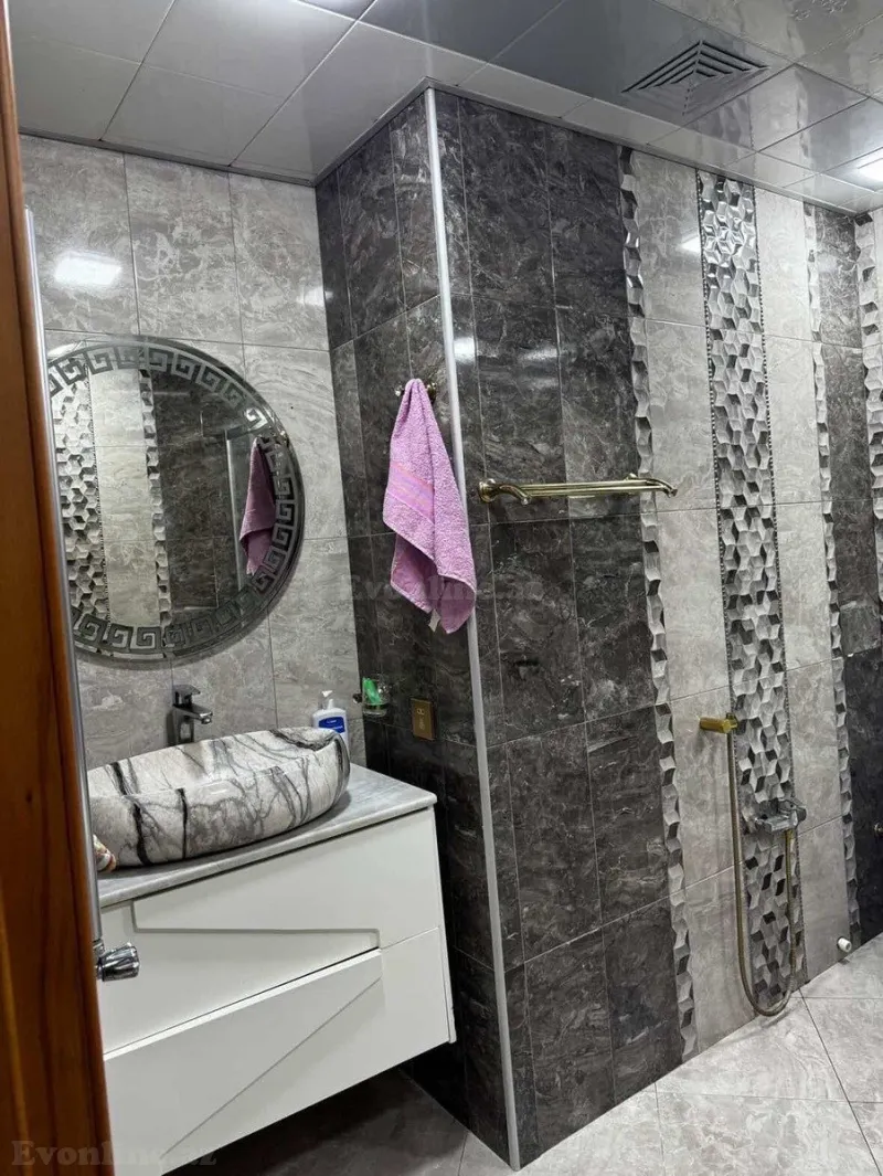 Satılır 4 otaqlı Mənzil Yeni tikili 140 m² Yasamal - şəkil 19