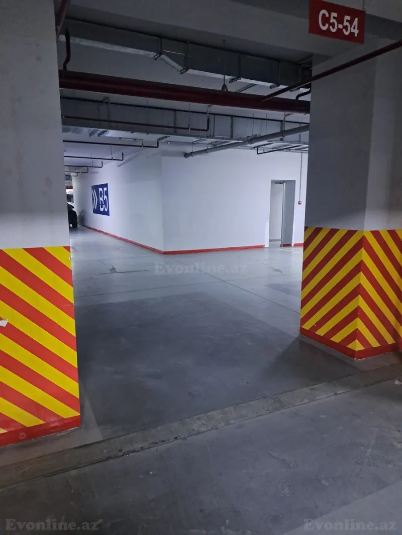 Kirayə verilir Qaraj 30 m² 8 Noyabr m. - şəkil 3