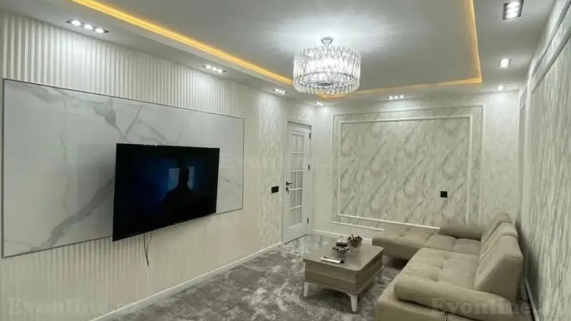 3 otaqlı Mənzil 85 m² 2-ci mikrorayon Satılır