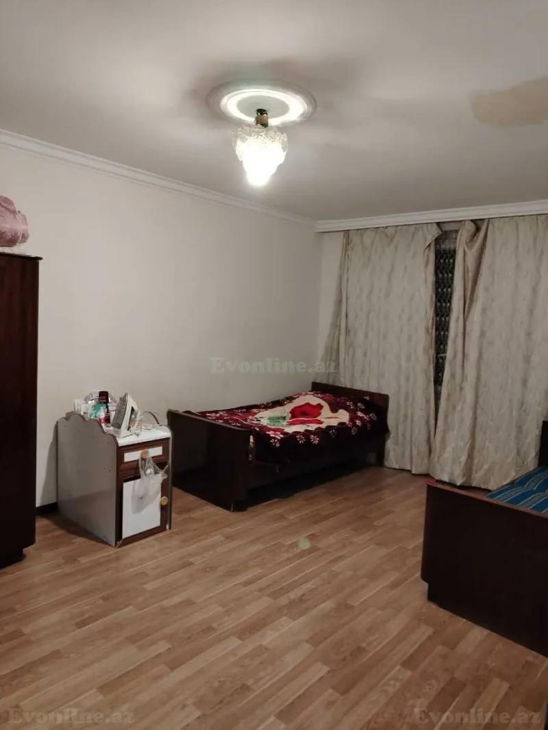 Satılır 3 otaqlı Mənzil Köhnə tikili 70 m² Binəqədi r. - şəkil 3