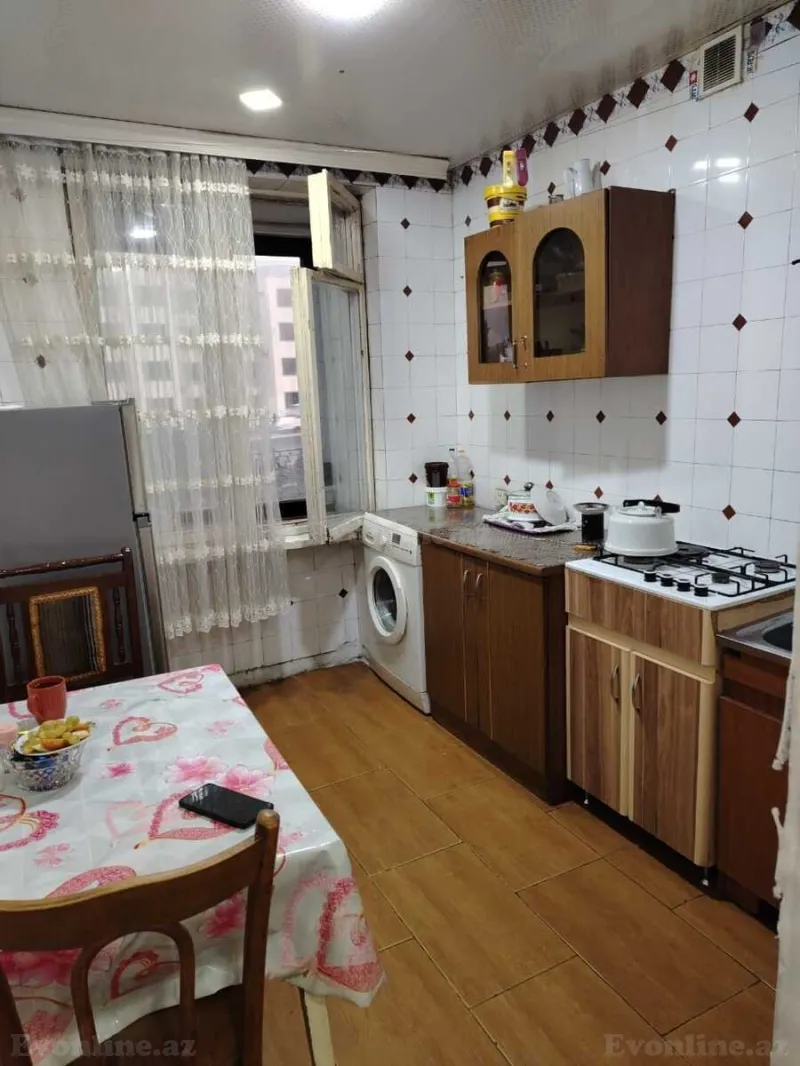 Satılır 3 otaqlı Mənzil Köhnə tikili 70 m² Binəqədi r. - şəkil 8