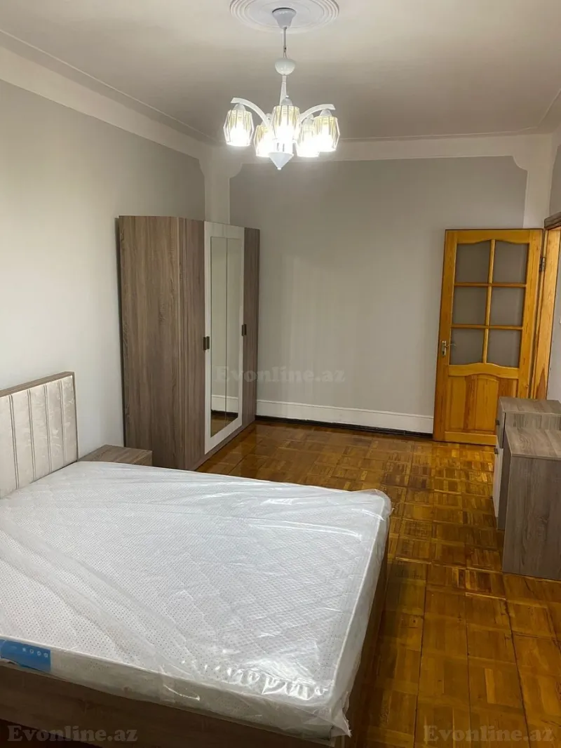 Kirayə verilir 4 otaqlı Mənzil Yeni tikili 105 m² İnşaatçılar m. - şəkil 10