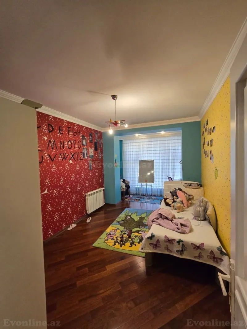 Satılır 5 otaqlı Mənzil Köhnə tikili 115 m² Həzi Aslanov m. - şəkil 12