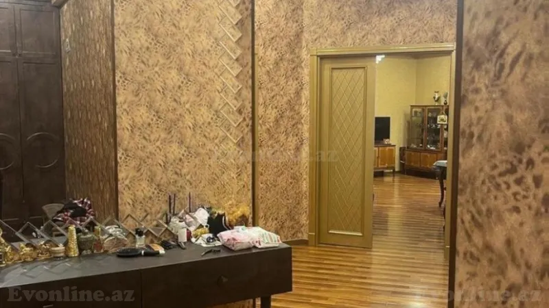 3 otaqlı Mənzil 125 m² Nəsimi r. Satılır