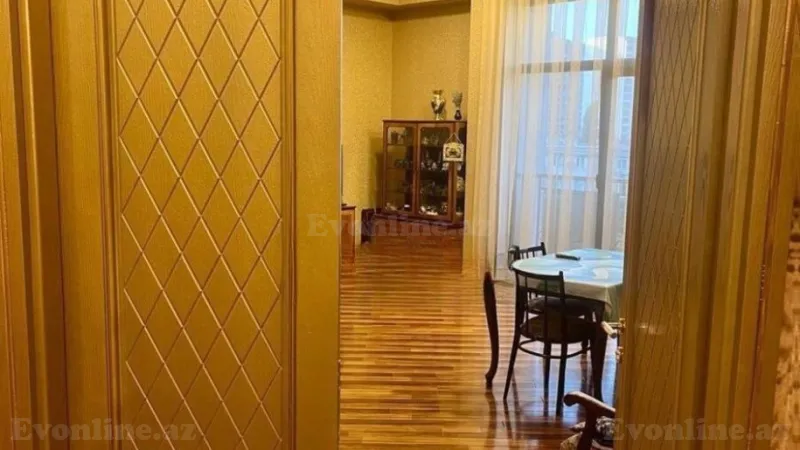 Satılır 3 otaqlı Mənzil Yeni tikili 125 m² Nəsimi r. - şəkil 2