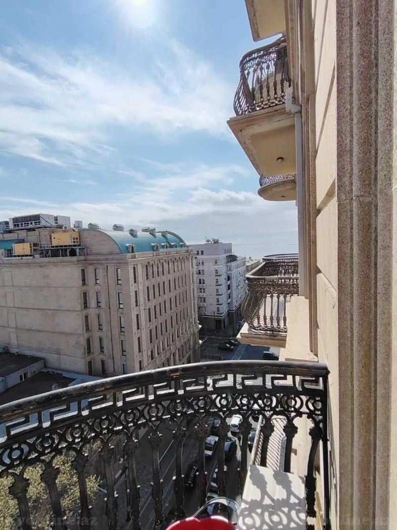 Kirayə verilir 2 otaqlı Mənzil Yeni tikili 85 m² Sahil m. - şəkil 3