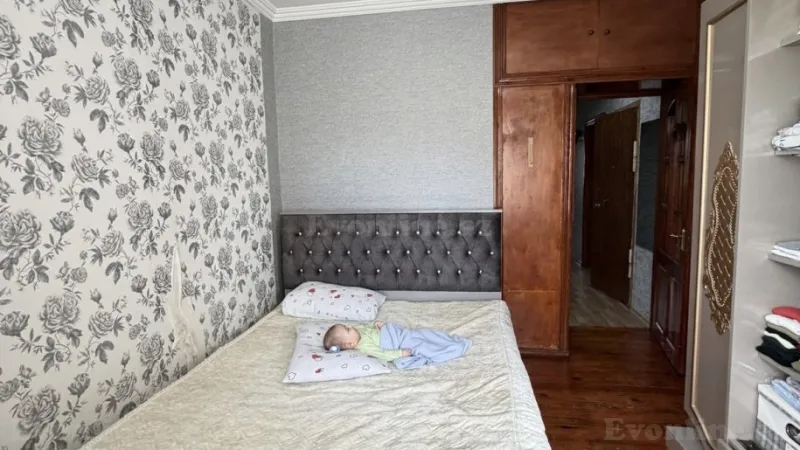 Satılır 2 otaqlı Mənzil Köhnə tikili 60 m² Əhmədli - şəkil 3