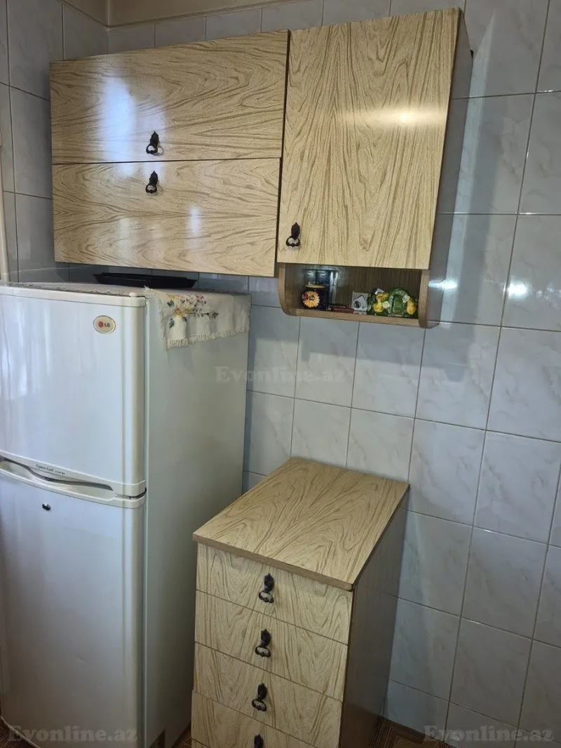 Satılır 2 otaqlı Mənzil Köhnə tikili 45 m² Neftçilər m. - şəkil 5