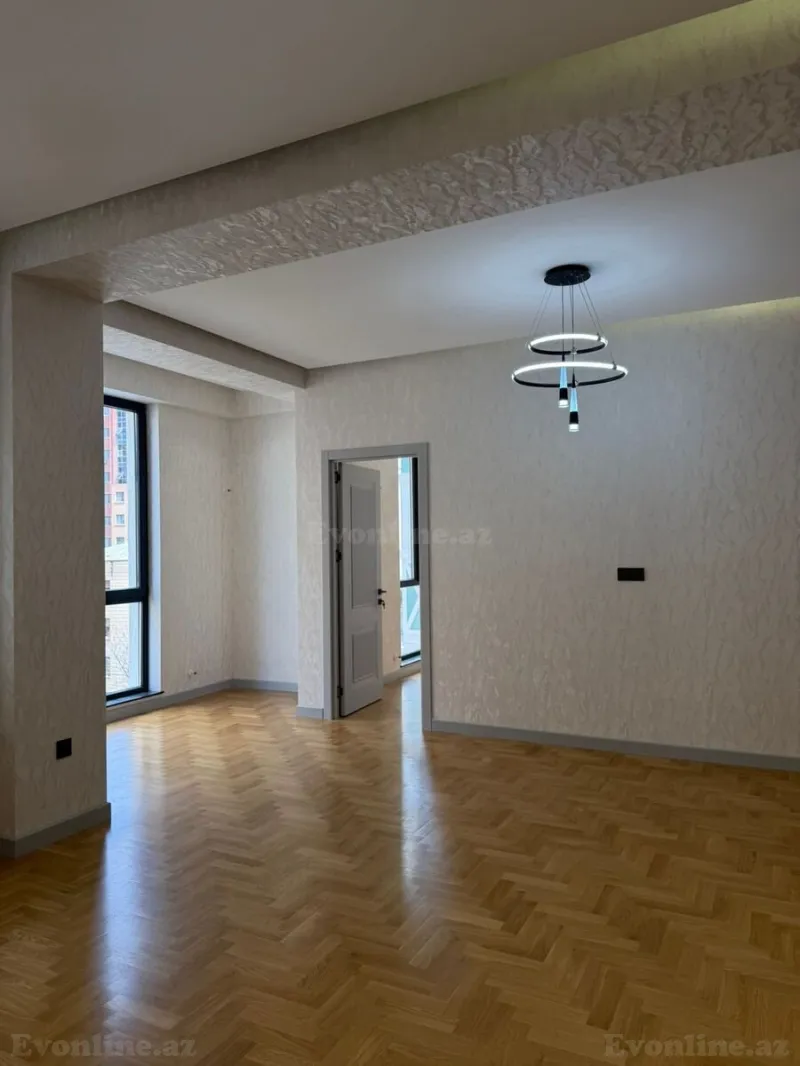 Satılır 4 otaqlı Mənzil Yeni tikili 117 m² Gənclik m. - şəkil 6