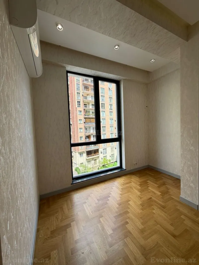 Satılır 4 otaqlı Mənzil Yeni tikili 117 m² Gənclik m. - şəkil 9