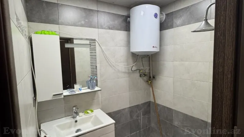 Kirayə verilir 2 otaqlı Mənzil Köhnə tikili 70 m² Nəsimi m. - şəkil 11