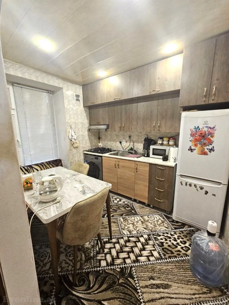 Satılır 3 otaqlı Mənzil Köhnə tikili 63 m² Gənclik m. - şəkil 7