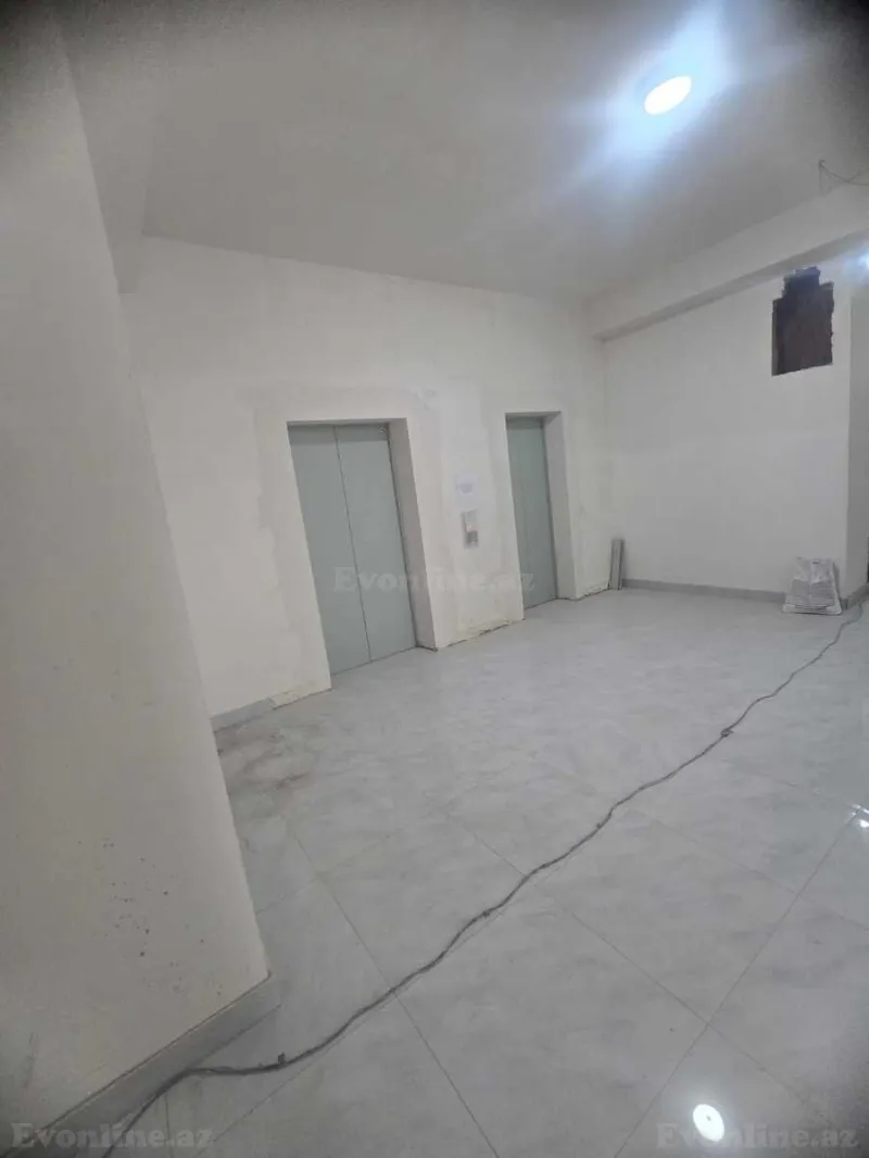 Satılır 2 otaqlı Mənzil Yeni tikili 72 m² Badamdar - şəkil 2