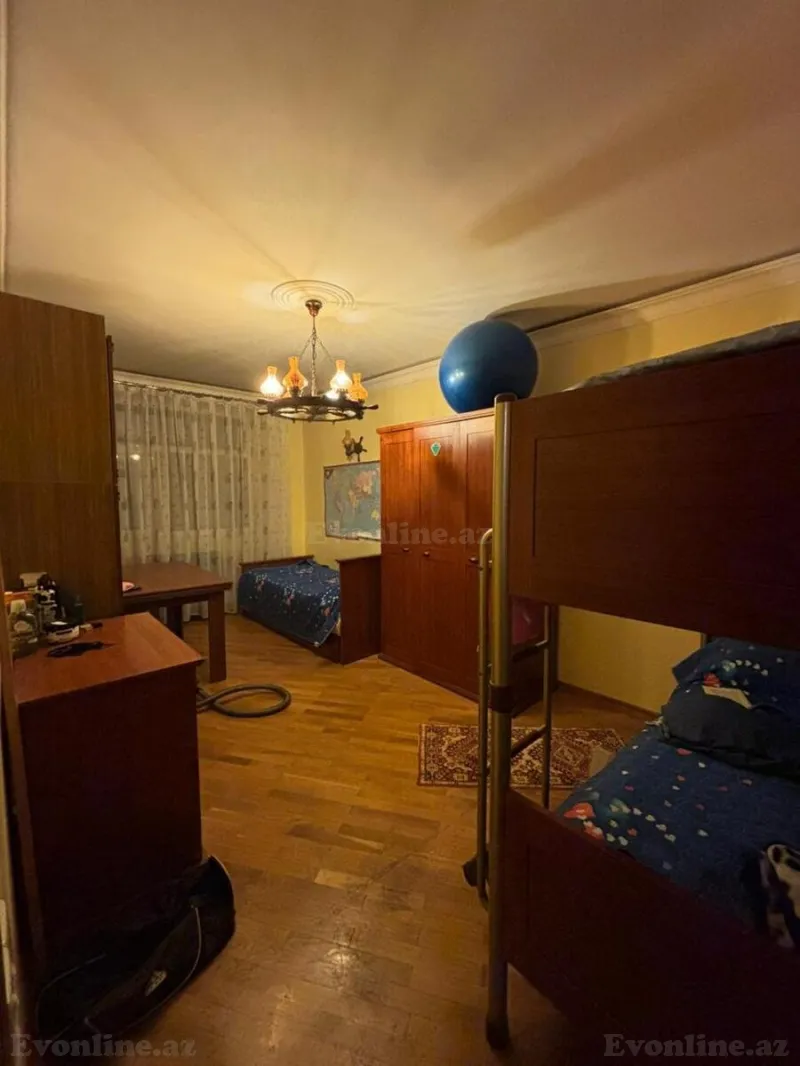 Satılır 3 otaqlı Mənzil Köhnə tikili 80 m² Həzi Aslanov - şəkil 4