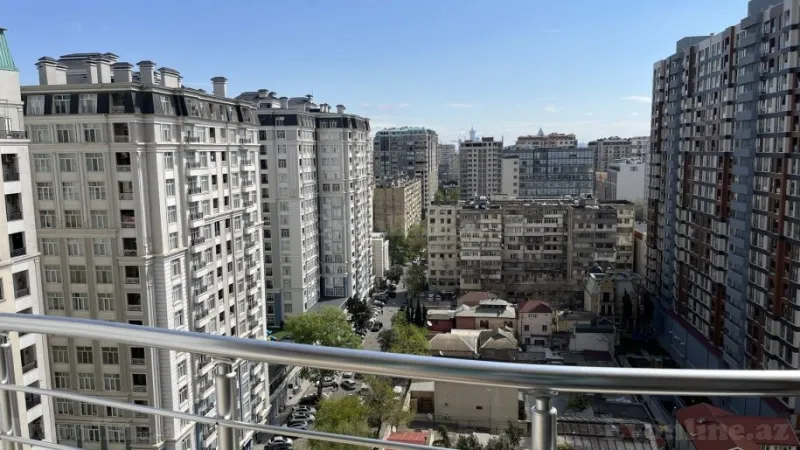 Satılır 3 otaqlı Mənzil Yeni tikili 96 m² Nərimanov r. - şəkil 2