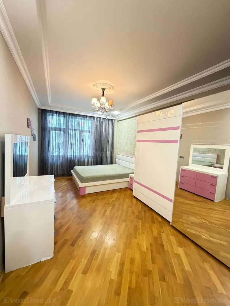 Kirayə verilir 3 otaqlı Mənzil Yeni tikili 150 m² Nəsimi r. - şəkil 5