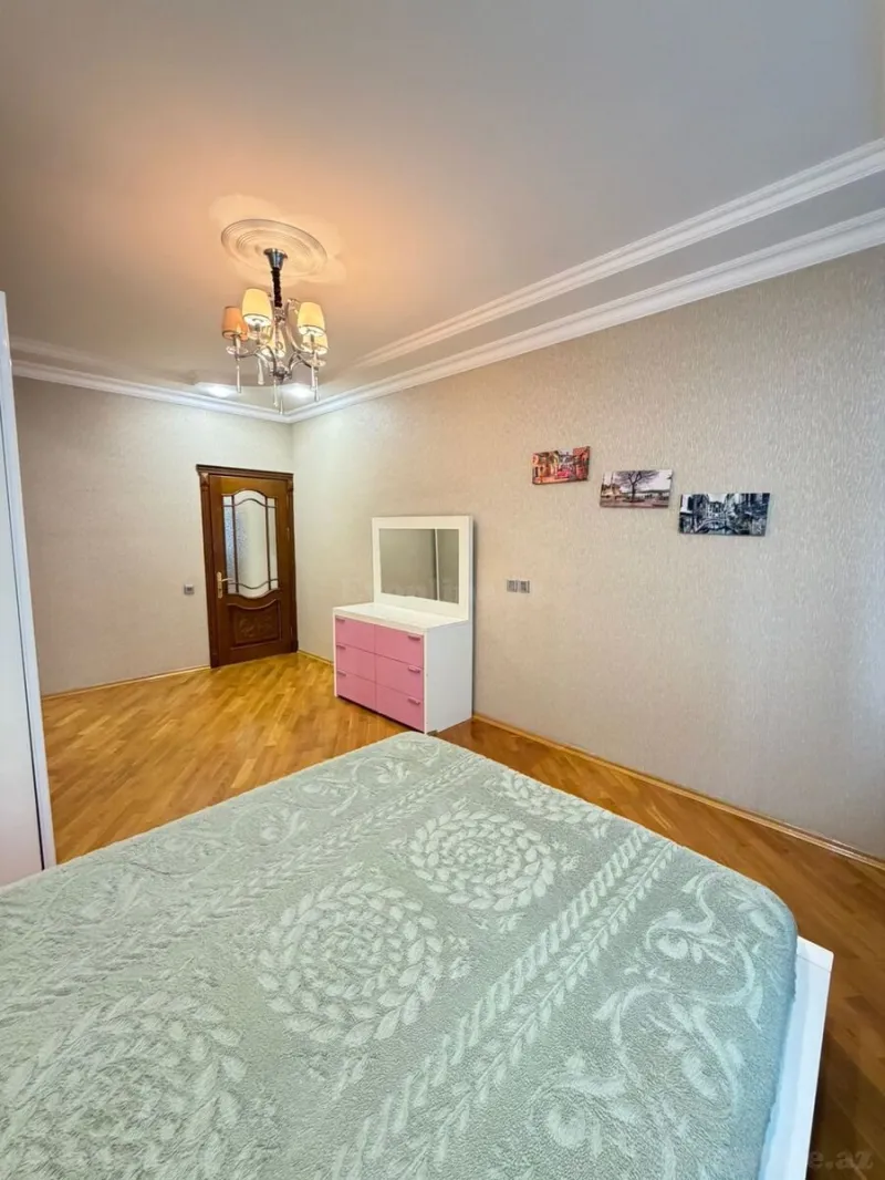Kirayə verilir 3 otaqlı Mənzil Yeni tikili 150 m² Nəsimi r. - şəkil 7