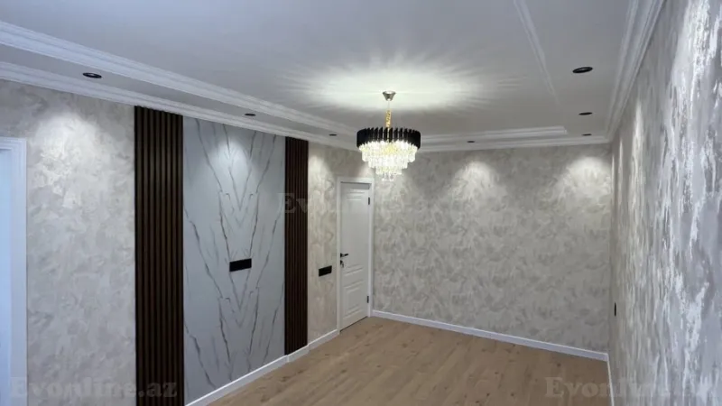 3 otaqlı Mənzil 62 m² 8-ci mikrorayon Satılır