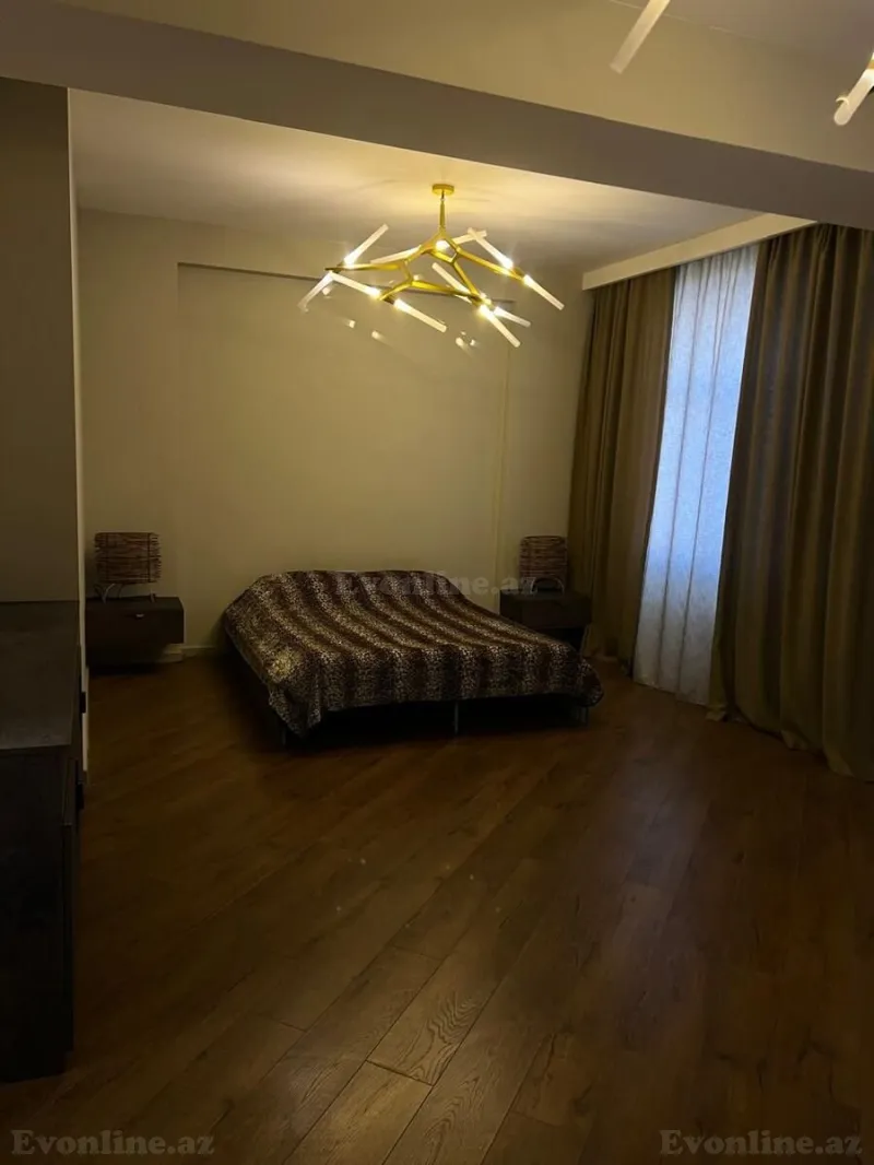 Kirayə verilir 4 otaqlı Mənzil Yeni tikili 200 m² Bayıl - şəkil 6