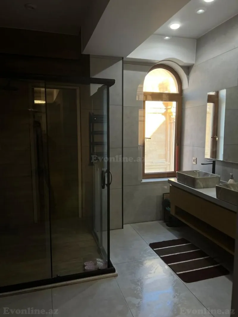 Kirayə verilir 4 otaqlı Mənzil Yeni tikili 200 m² Bayıl - şəkil 18