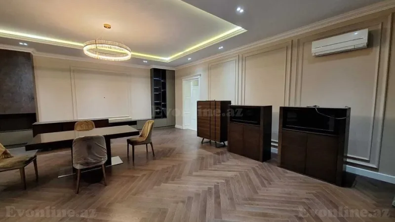 Satılır 4 otaqlı Mənzil Yeni tikili 235 m² 28 May m. - şəkil 6