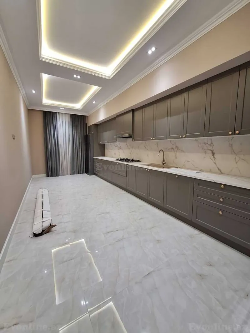 Satılır 4 otaqlı Mənzil Yeni tikili 235 m² 28 May m. - şəkil 9