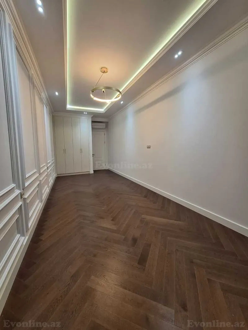 Satılır 4 otaqlı Mənzil Yeni tikili 235 m² 28 May m. - şəkil 18