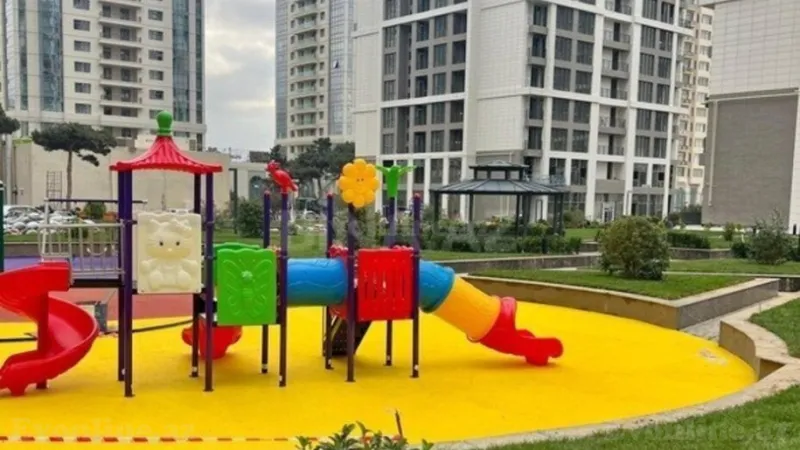 Satılır 2 otaqlı Mənzil Yeni tikili 108 m² Koroğlu m. - şəkil 2