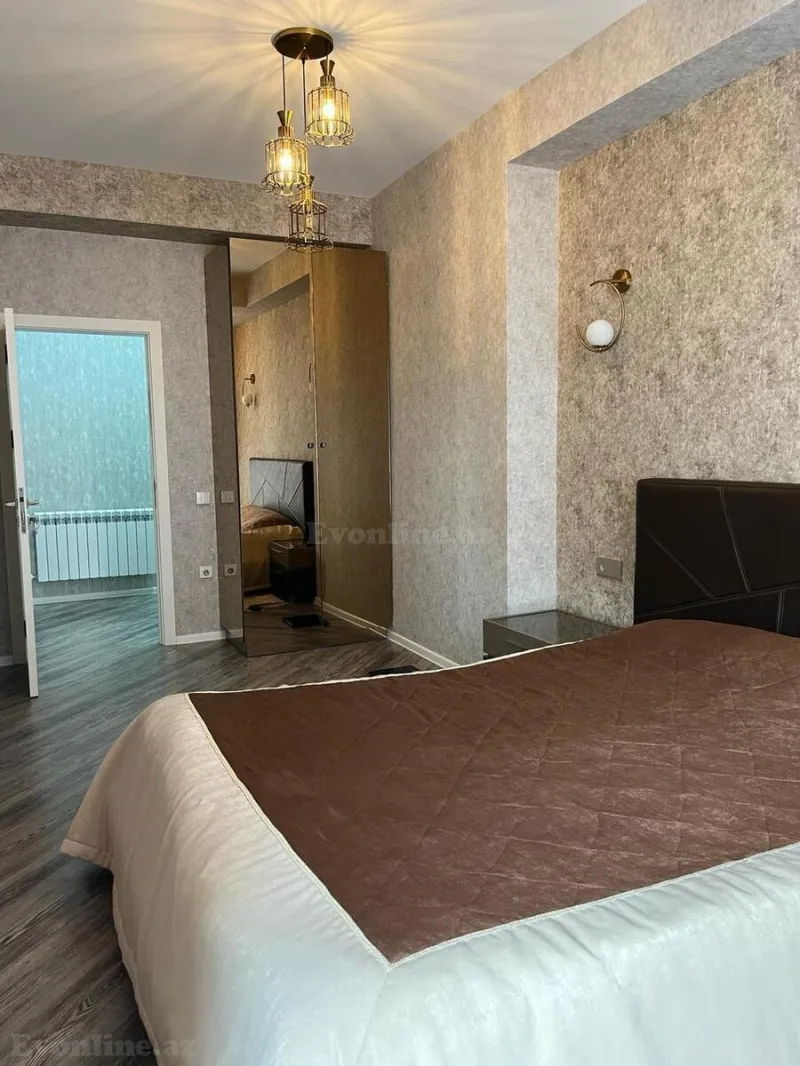 Satılır 4 otaqlı Mənzil Yeni tikili 228 m² Nərimanov r. - şəkil 19