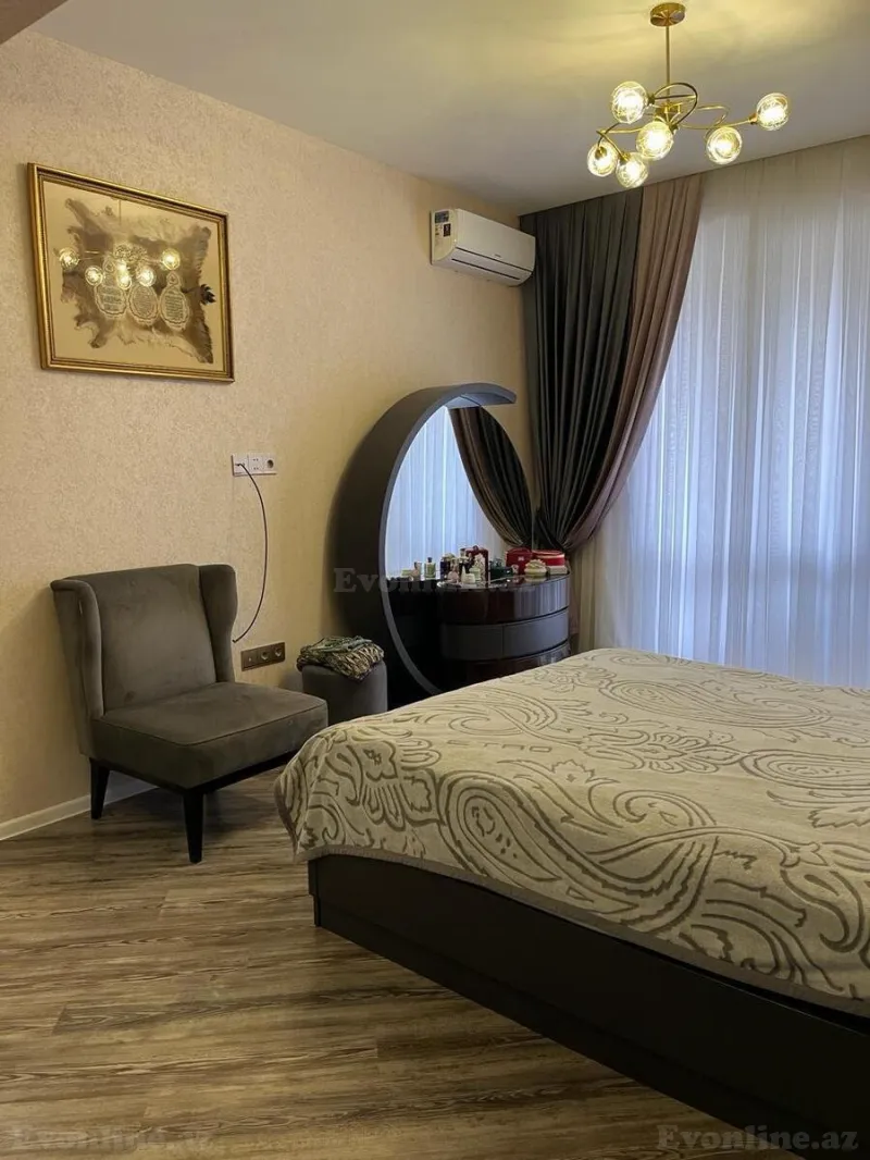 Satılır 4 otaqlı Mənzil Yeni tikili 228 m² Nərimanov r. - şəkil 22