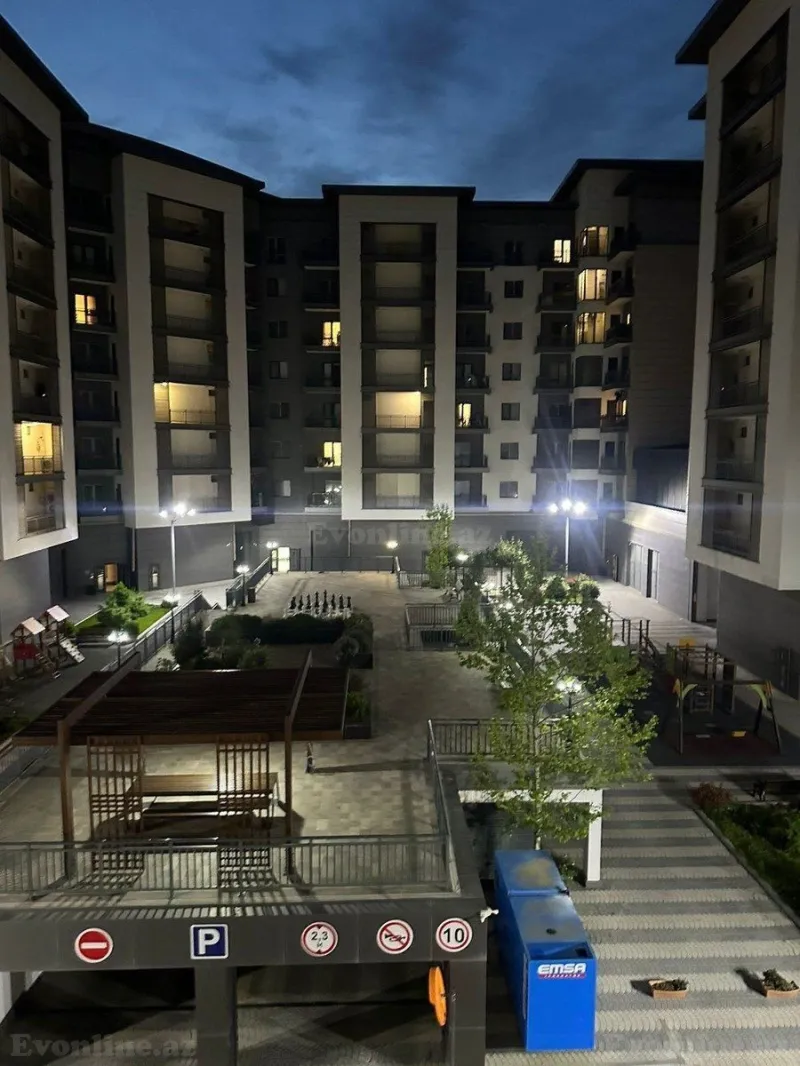 Satılır 5 otaqlı Mənzil Yeni tikili 202 m² Xətai r.