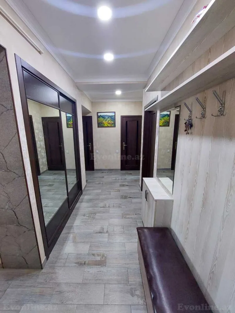 4 otaqlı Mənzil 120 m² Xalqlar Dostluğu m. Satılır