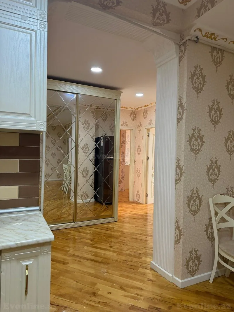 Satılır 3 otaqlı Mənzil Yeni tikili 100 m² Xətai r. - şəkil 4