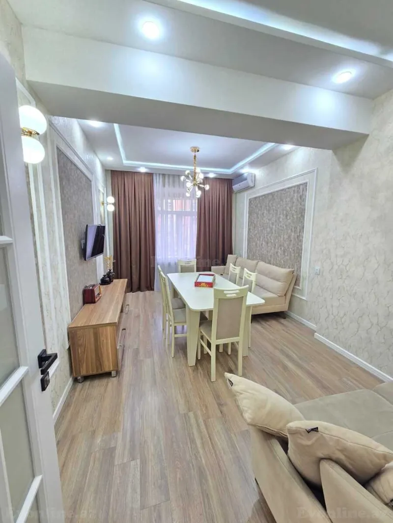 2 otaqlı Mənzil 55 m² Nizami r. Satılır