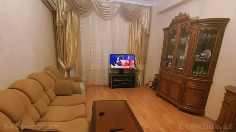 3 otaqlı Mənzil 60 m² 20 Yanvar m. Satılır