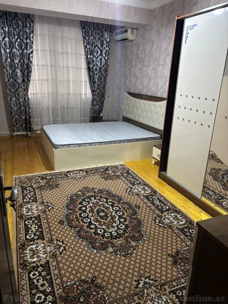 3 otaqlı Mənzil 120 m² Yeni Yasamal Kirayə verilir
