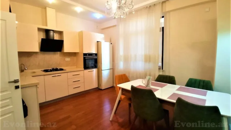 Kirayə verilir 2 otaqlı Mənzil Yeni tikili 130 m² 28 May m. - şəkil 10