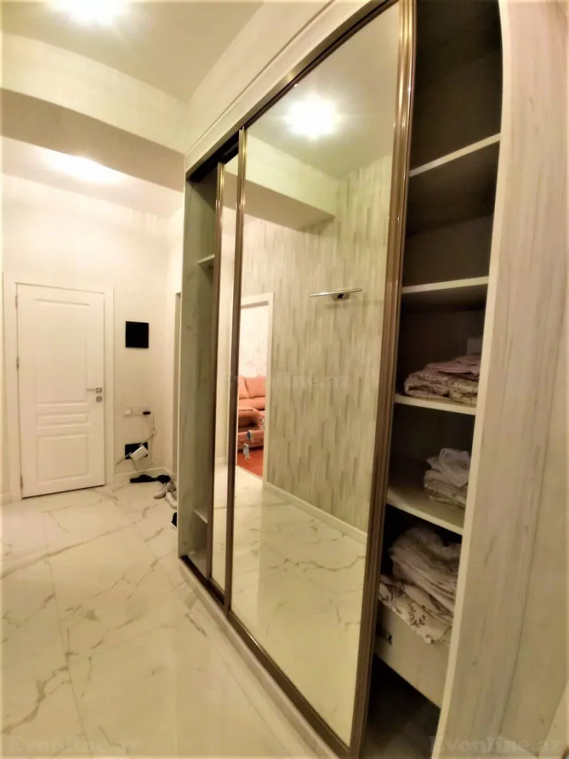 Kirayə verilir 2 otaqlı Mənzil Yeni tikili 130 m² 28 May m. - şəkil 15