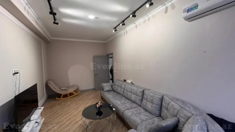 2 otaqlı Mənzil 95 m² 7-ci mikrorayon Kirayə verilir