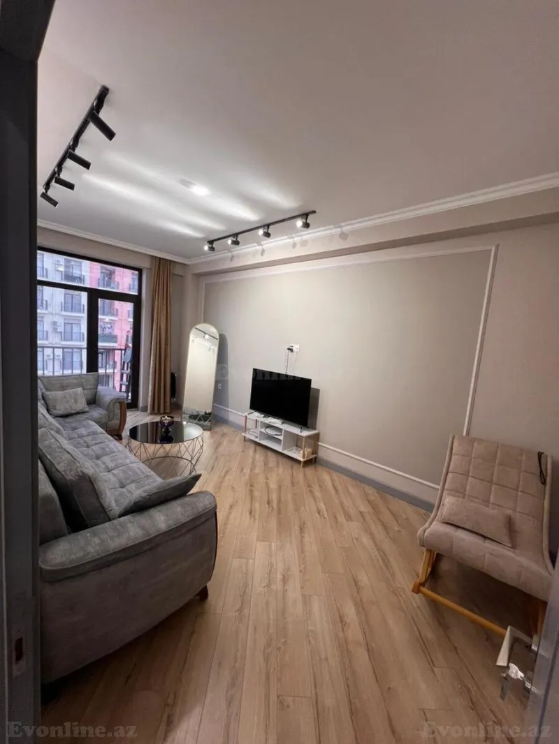 Kirayə verilir 2 otaqlı Mənzil Yeni tikili 95 m² 7-ci mikrorayon - şəkil 2