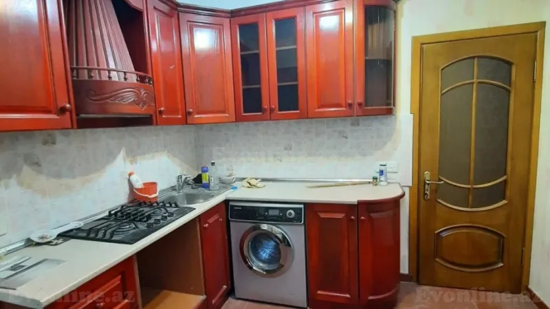 Satılır 3 otaqlı Mənzil Köhnə tikili 80 m² Əhmədli - şəkil 2