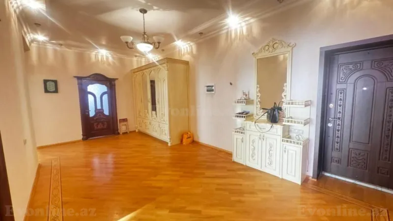 Satılır 3 otaqlı Mənzil Yeni tikili 166 m² Nərimanov r. - şəkil 11
