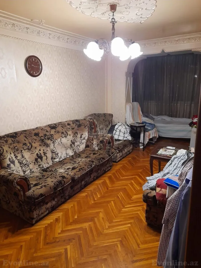 Satılır 2 otaqlı Mənzil Köhnə tikili 55 m² Nərimanov r. - şəkil 2