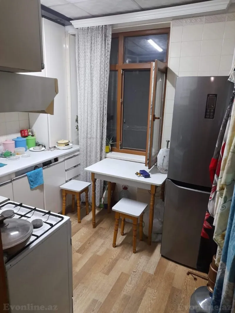 Satılır 2 otaqlı Mənzil Köhnə tikili 55 m² Nərimanov r. - şəkil 10