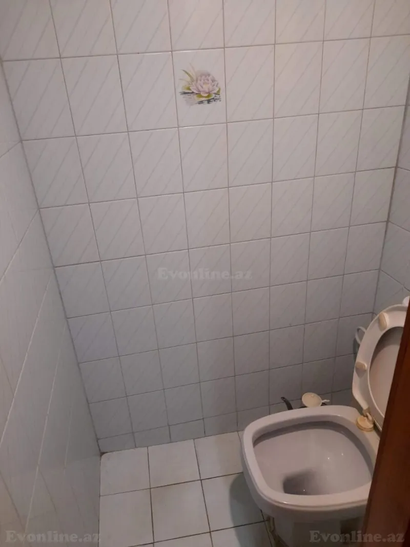 Satılır 2 otaqlı Mənzil Köhnə tikili 55 m² Nərimanov r. - şəkil 12